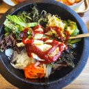 돌삐 돌솥비빔밥 이미지