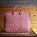 가죽 브리프 케이스 만들기 이미지