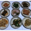 김제 금산사 가는 길 옻닭 묵은지닭도리탕이 맛있는 집..산속가든 이미지