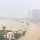 🇨🇳중국 광둥성 주하이 시가 거의 완전히 물에 잠겨 수천 명의 이재민이 발생했습니다. 이미지