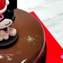 27200-라-29 | 뚜레쥬르 산리오 케이크 쿠로미의 초코초코콕 쿠로미 케이크 후기 가격 칼로리