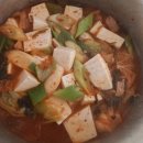 김치(돼지고기)찌개 ~ 이미지