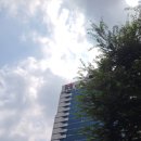 KT 건물 횡단보도 이미지