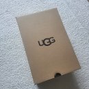 골든블랙 | 어그 UGG 키즈 골든글로우(GoldenGlow) 올블랙 샌들 착용 후기✨