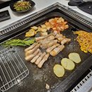 돌슐랭 | 동해 깔끔한 삼겹살 맛집 고기카페 돌슐랭