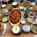 지산2로 | 돌판 제육볶음, 푸짐한 밥집 찾는다면?