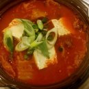 돈이네김치찌게 이미지
