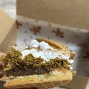 카페일리터 | [내발산동 맛집] 카페일리터 두바이 와플 후기🧇 스프레드 폭탄 실화? (feat. 내돈내산)