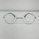 루네뜨안경 이미지