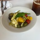 바닐라 애견샵 | 성수 애견동반 브런치 카페 쎄꽁데 live