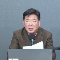 [단독] 국민의힘 서울시당, "전두환 사진 걸자" 고성국 징계 심사 착수