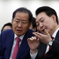 홍준표, 윤석열에 “갈 때 가더라도 한때 대통령답게 당당히 가라” 일침