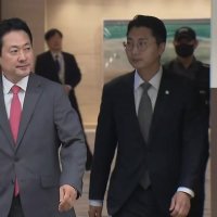 [속보][현장영상+] 장동혁, '8박 10일' 방미 종료...귀국 현장