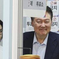 [속보] 법원 "김건희 매관매직, 모두 유죄가 인정된다"