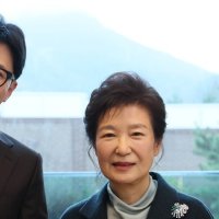 고성국 “박근혜, ‘배신자 한동훈 척결’ 호소해야”…부산 북갑 지원 촉구