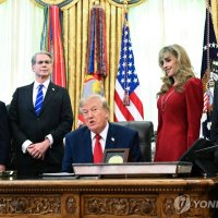 트럼프, 또 노벨평화상 타령…"관세로 많은 전쟁 막았다"
