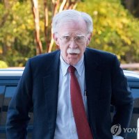"오바마 핵합의와 다를게 뭔가" 트럼프 비난하는 공화 강경파