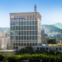 폭우가 문제 아니었다…소방차 삼킨 부산 ‘8m 땅꺼짐’ 주범