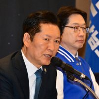 정청래, PK 방문해 "노무현 끝까지 지킨 김경수, 의리의 정치인"