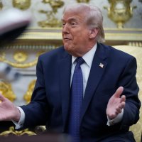 전세계 팔 비틀어 관세 200조 걷은 트럼프...이란 전쟁 한방에 날리나