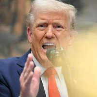 트럼프 정신건강 또 논란 …케네디 “제정신이다” 옹호