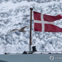 전 나토총장 "트럼프, 우크라 종전 안되니 그린란드 위협"