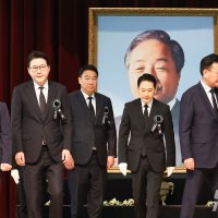YS 아들 "국힘 장동혁, 아버지 사진 당장 내려라…전두환 사진?"