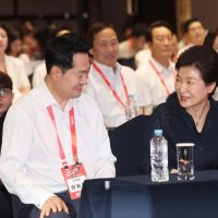 장동혁 "내부 향해 싸우는 관계, 朴이 말하는 '신의·동지애' 아냐"