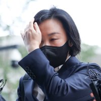 '등돌린' 김건희 분신…유경옥 “김건희가 거짓 진술 부탁”