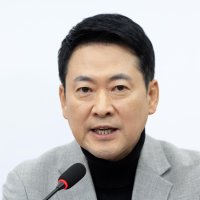 與 “대통령이 팔면 팔겠다던 6채 장동혁, 약속 지켜야”