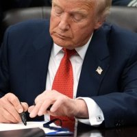 "이럴 줄 모르고 뽑은 대통령…" 지지율 역대 최저 기록한 트럼프