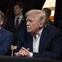 트럼프 또 "美, 그린란드 필요해"…떨고 있는 덴마크