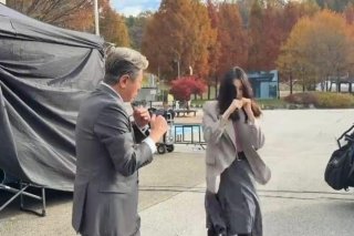 한소희 영화 인턴 현장