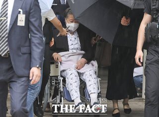 한학자 통일교 총재