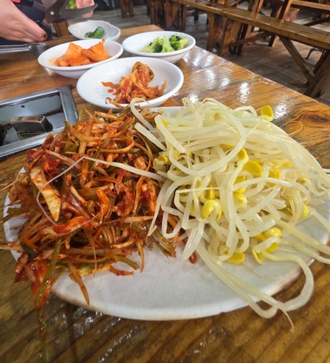 [제주 가시리 두루치기 맛집 가스름식당] 삼겹살 두루치기 순대백반 현지인 맛집