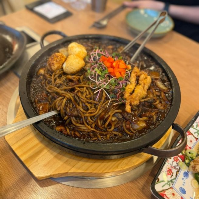 [경산중식] 지글지글 끓는 짜장면? | ‘경산돌짜장’에서 돌짜장 먹어본 후기