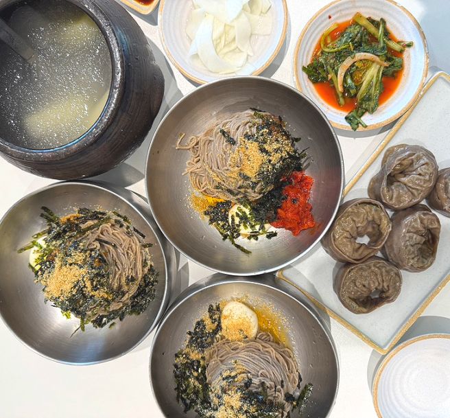 강릉 현지인 맛집 추천 점심 후기 삼교리동치미막국수 남항진점