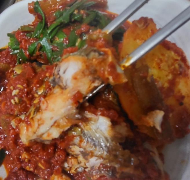 대구 서구 비산동 맛집 한양메기매운탕 메기찜 찐맛 후기 (밥도둑 인정)