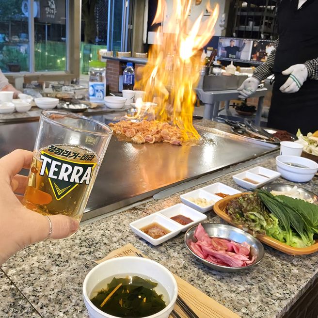 경산 맛집 내돈내산 식당 우미관 철판구이 닭갈비 퐈이어