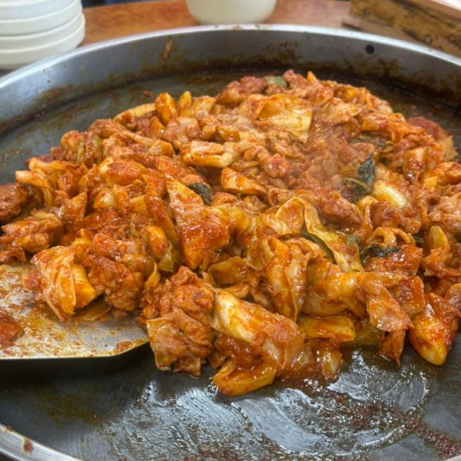 춘천닭갈비 맛집 공지천우미닭갈비 단체 식사 후기