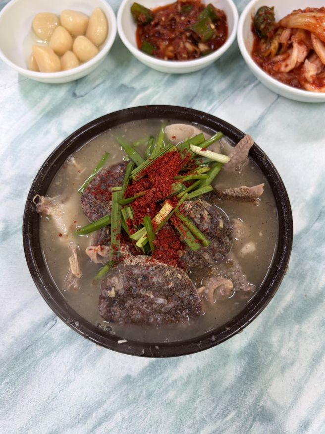 [제주 제주시] 광명식당 ｜ 제주 동문시장 최자 순대국 맛집 먹고 온 솔직 후기