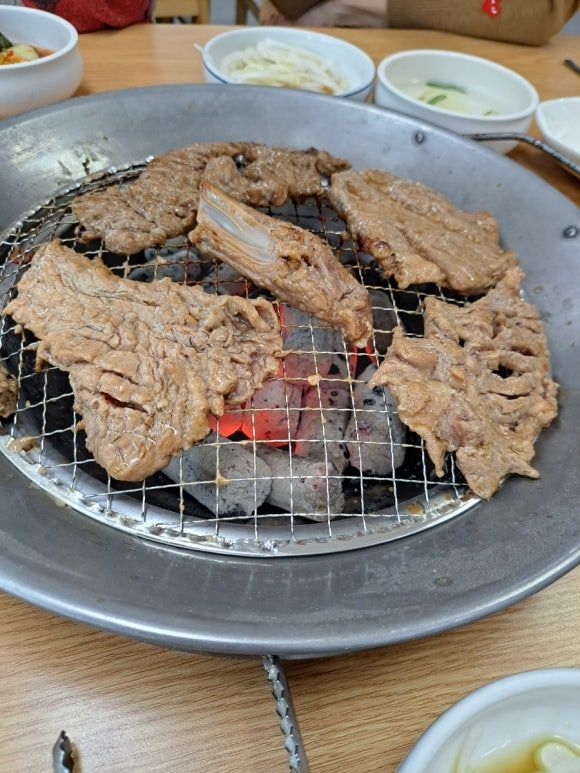 아산고기집 현지인이 알려주는 노포맛집 현대갈비