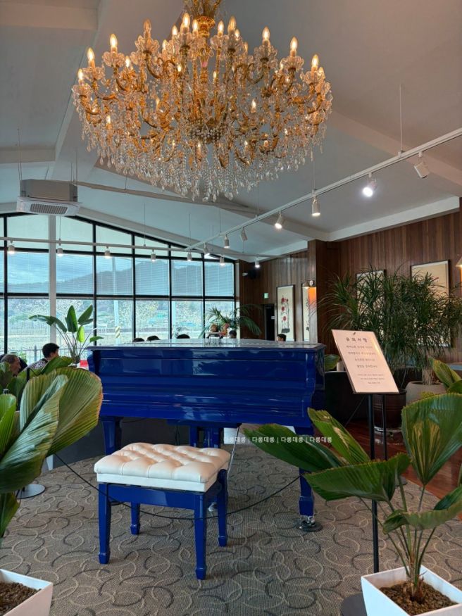 영천역 근처 강변 카페 스테이클래시 밥이랑 커피랑 한 번에 해결하기