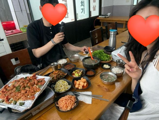 제주 서귀포 맛집 | 단돈 만원으로 배 터지는 '가시식당' 찐 도민 노포에서 몸국에 반하고 온 후기 단골...
