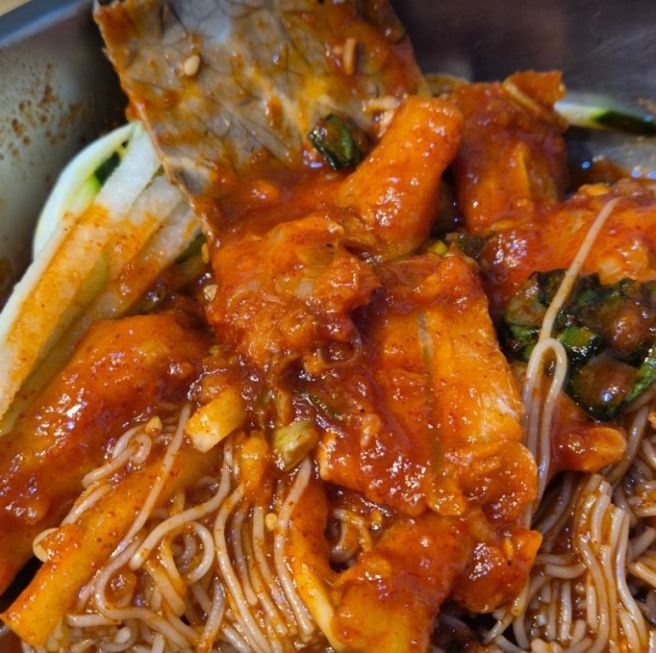 맛집로드 - 노포 바이블 150. 명동 함흥면옥, 명동에서 반드시 맛봐야 할 함흥냉면의 교과서!