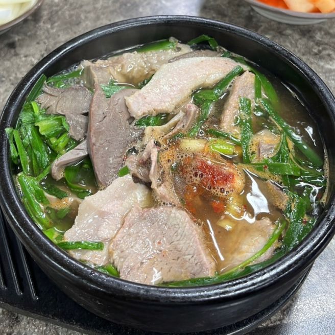 [부산맛집] 맑은 국물이 매력인 남포동 국밥 맛집 “서진섭 돼지국밥” 내돈내산 후기
