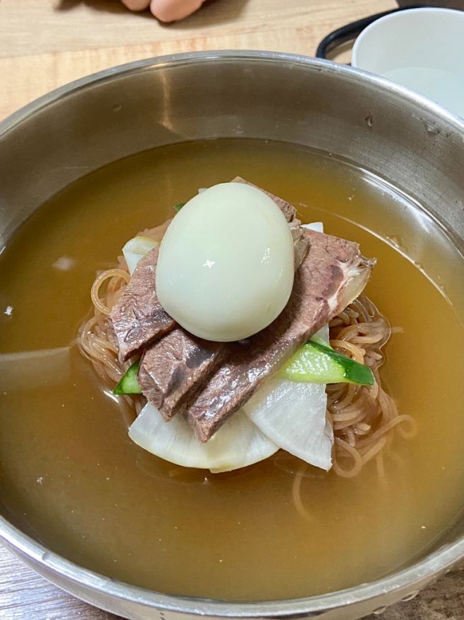 종로3가 노포 설렁탕 평양냉면 녹두지짐 맛집 유진식당 점심 웨이팅 후기