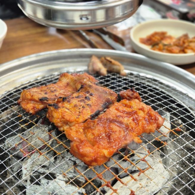 춘천 닭갈비 맛집 추천 춘천산더덕숯불닭갈비 방문 후기