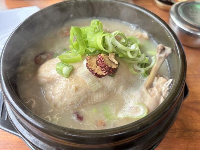남한산성 맛집 추천, 든든한 한 끼를 찾는다면 남한산성 삼계탕 맛집 용마루 삼계 리뷰