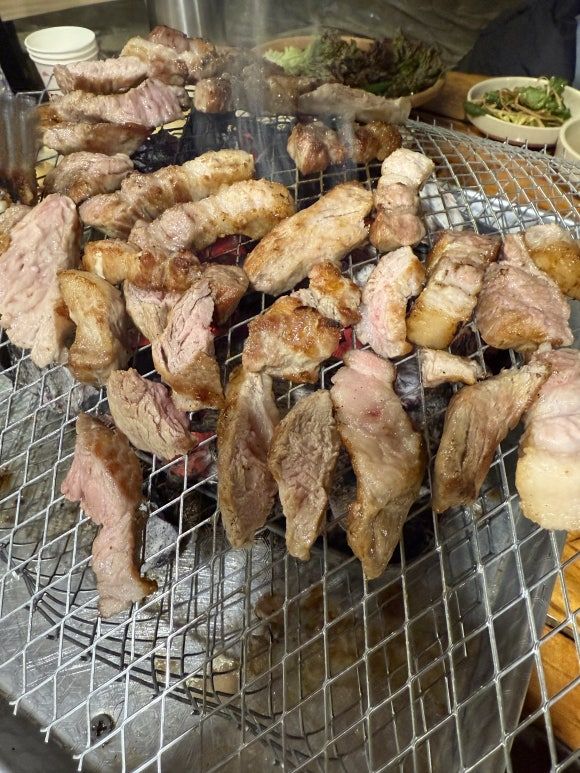 [옛맛집] 달서구 본동 삼겹살 전문점 야장 노포 백년가게 단체석 주차장 완비